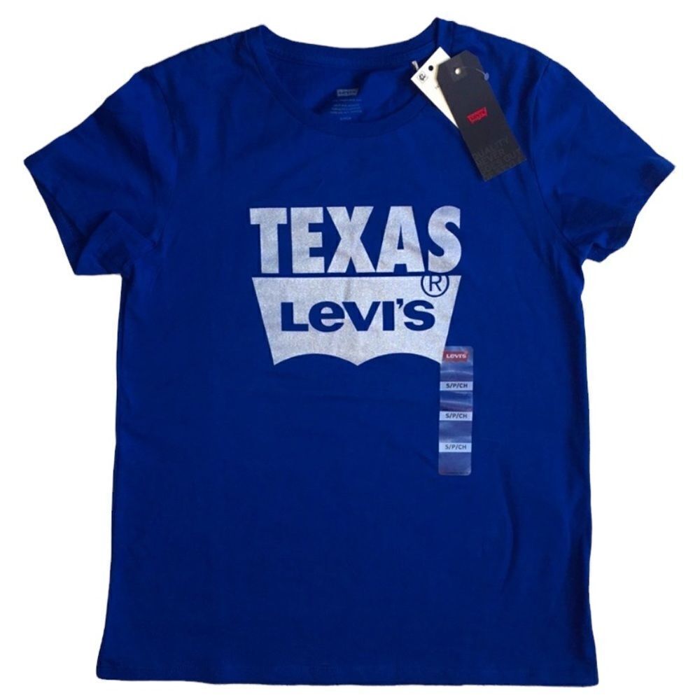 NWT Adult Levi’s T-shirt